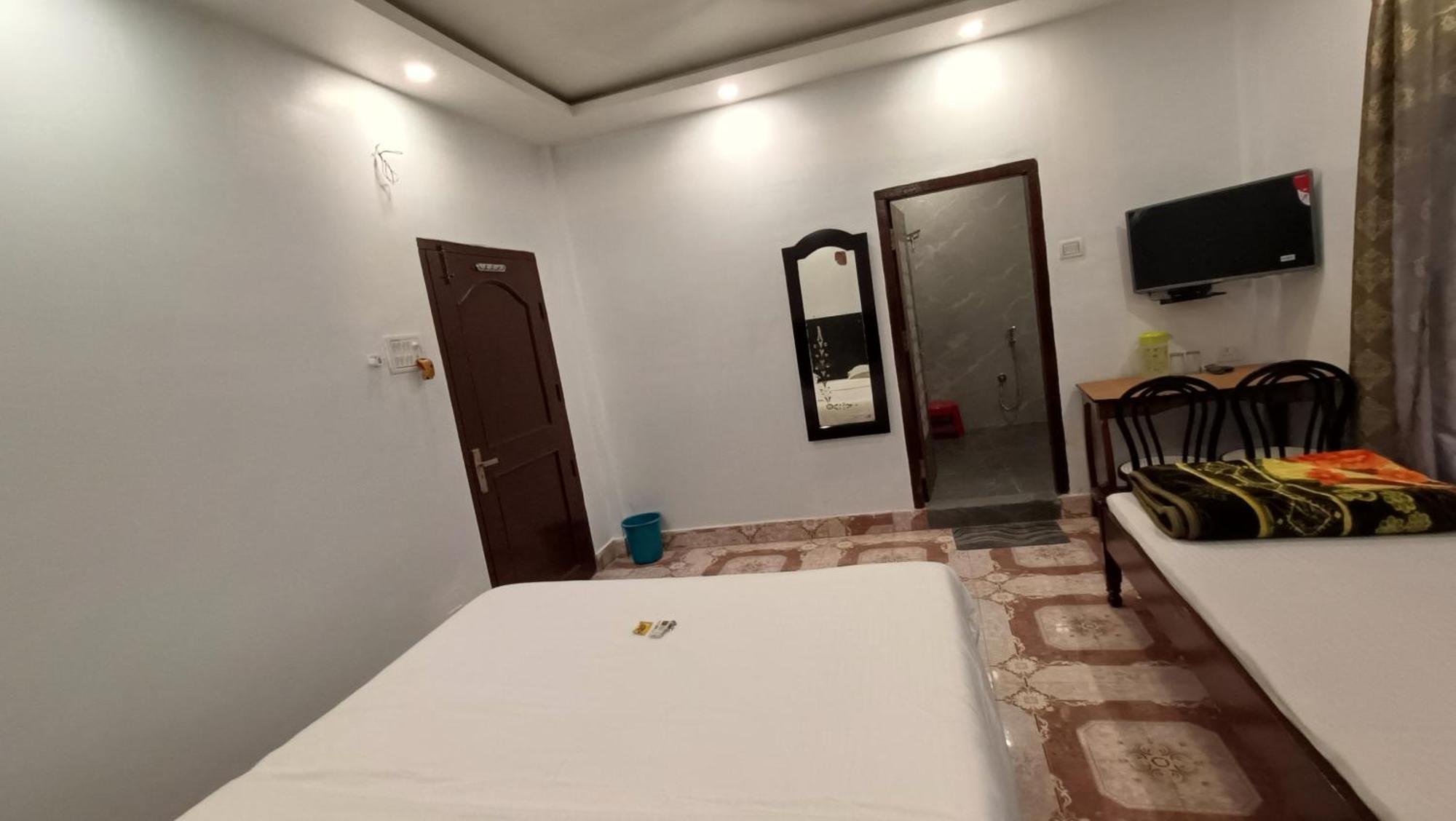 Hotel Santi Palace Bokākhāt Esterno foto